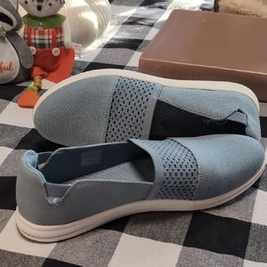 Clarks Gray Cloudsteppers Casual Slip-Ons